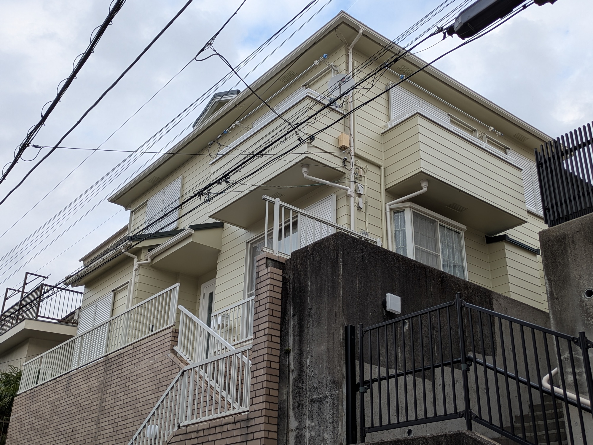 ���l�s���扮���h���̔�p