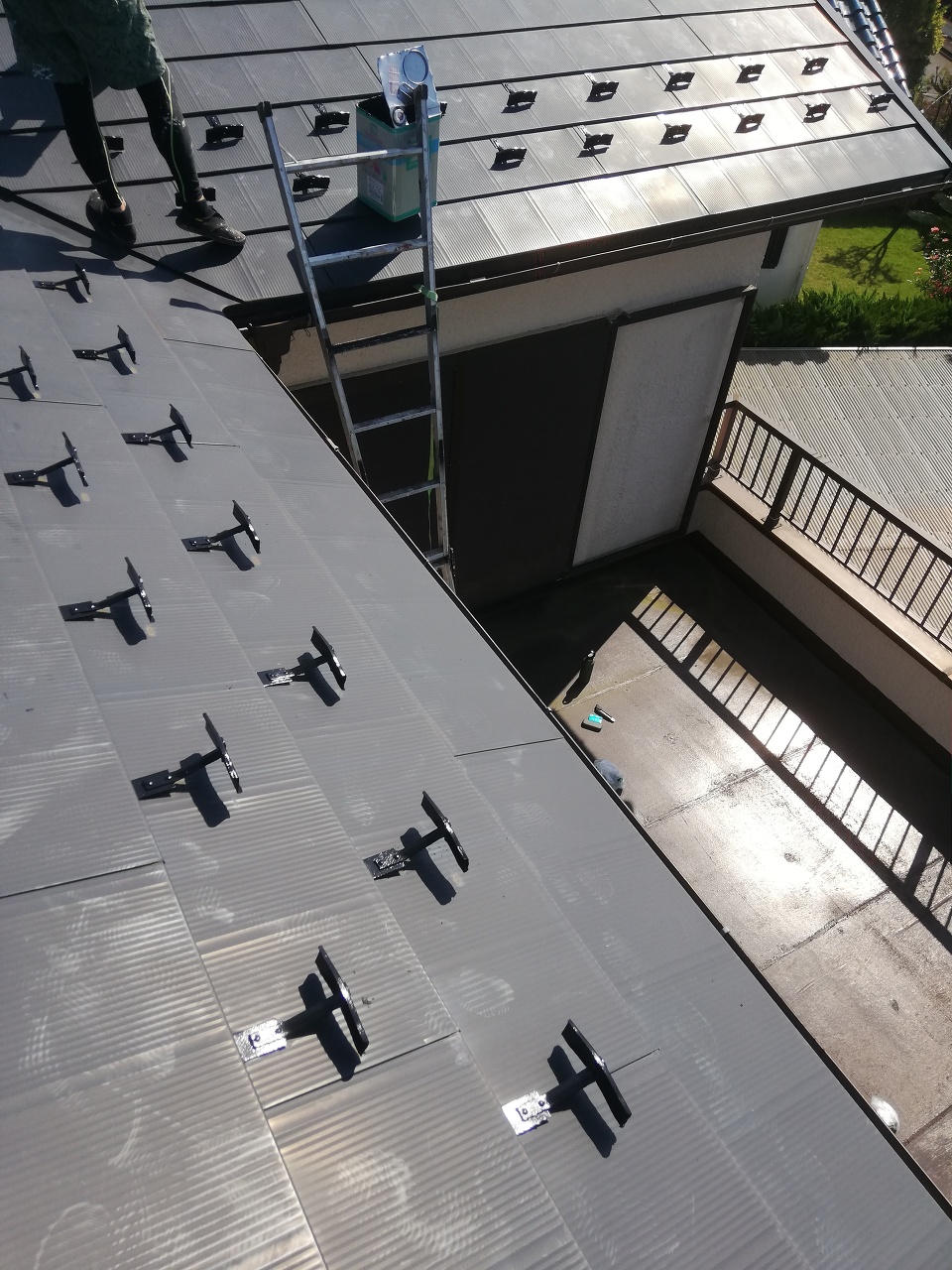 横浜市栄区屋根塗装工事の費用