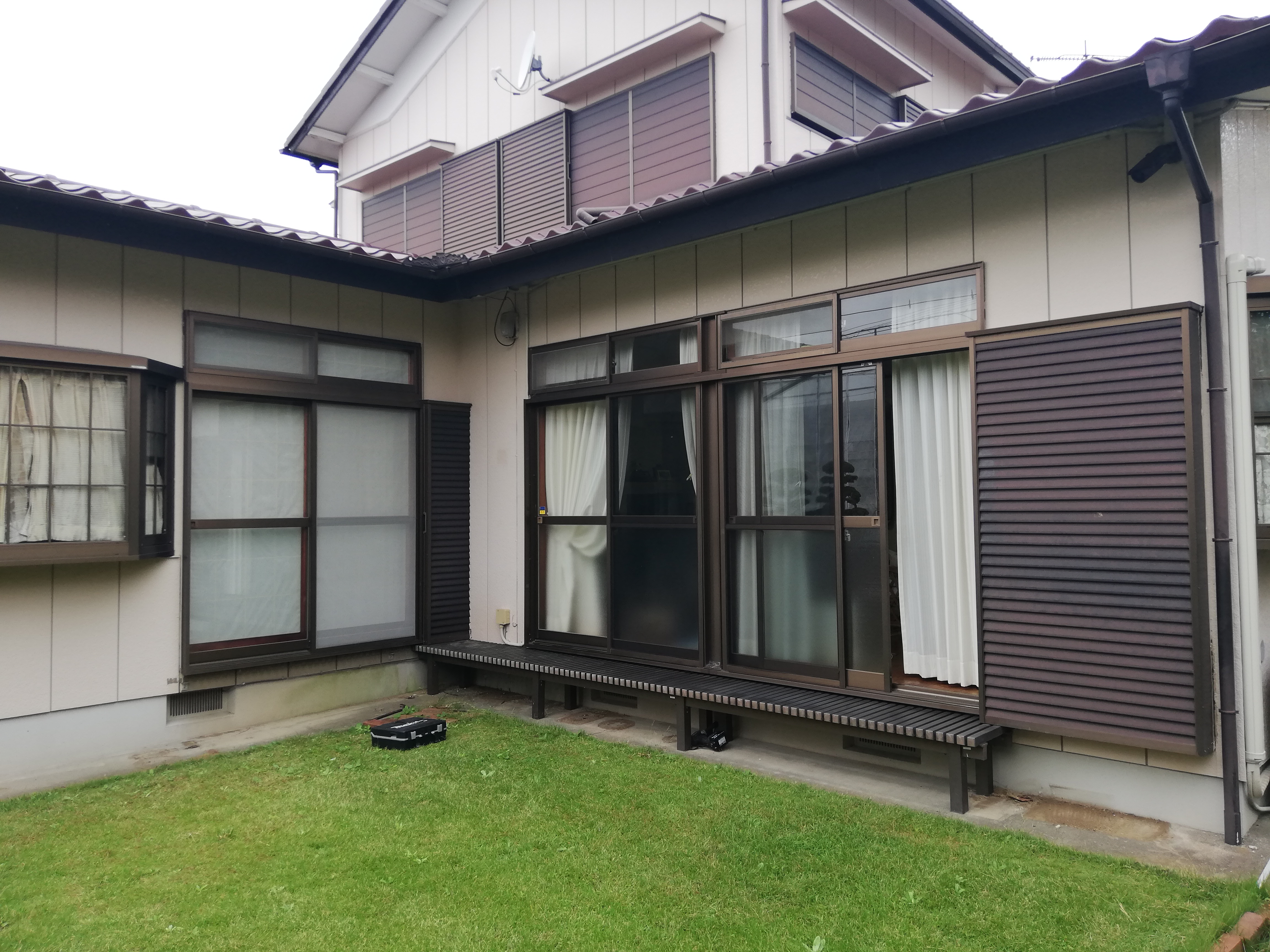横浜市戸塚区電動シャッター取付け工事