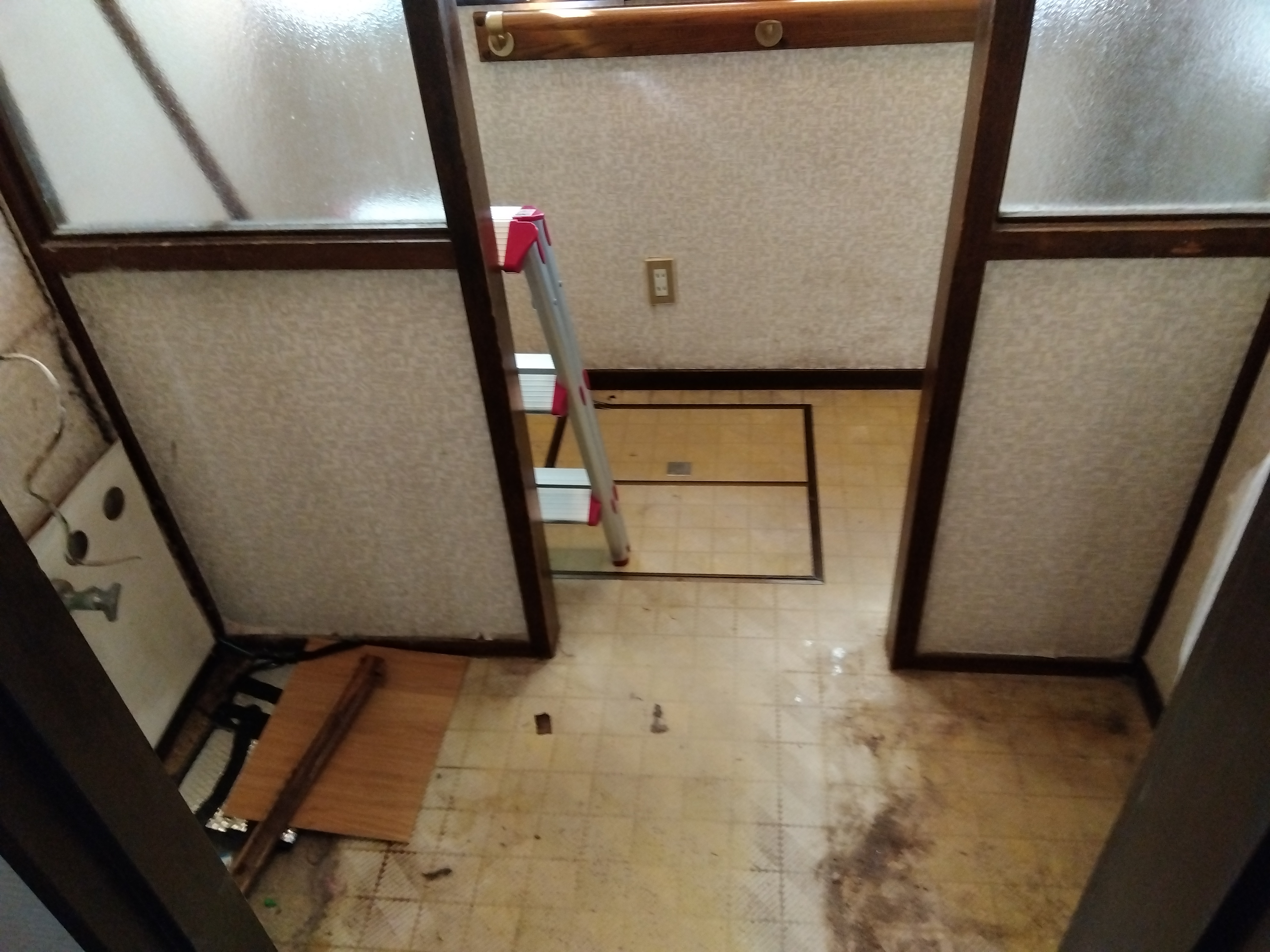 横浜市磯子区滝頭内装工事の費用